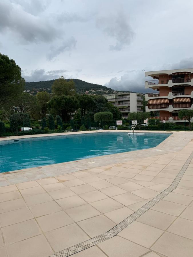 Appartement Aux 3 Rivieres A Mandelieu Ngoại thất bức ảnh